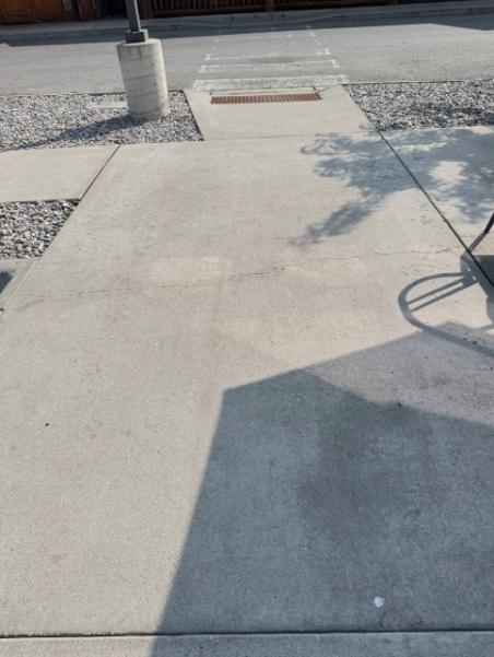 a rust stain-free concrete surface in Belgrade